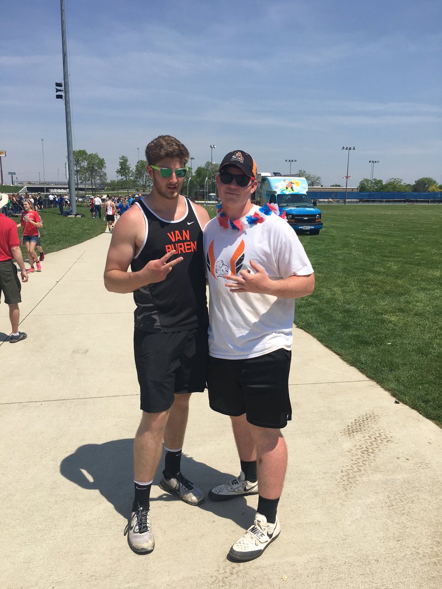 OneMichigal's tweet photo. Arbaugh and Schlaeppi placed 2-3 at districts today. Way to represent Van Buren!! https://t.co/pkjG74ZDuA