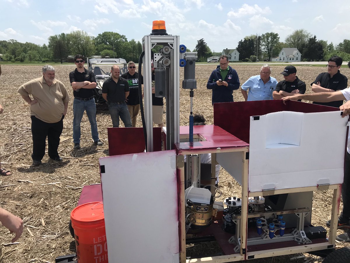 agbotchallenge's tweet image. Congratulations @virginia_tech taking 1st place today! They created an autonomous mobile lab for mining microbes in soil #agriculture #robotics #agtechaction #agBOT2019 @VTAgBot