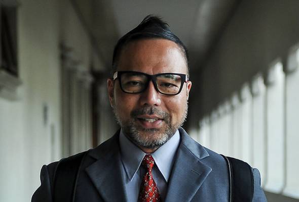 501Awani's tweet image. #AWANInews #AWANI745 Sindiran TMJ buatkan rakyat hilang rasa hormat - Khairuddin astroawani.com/berita-malaysi…