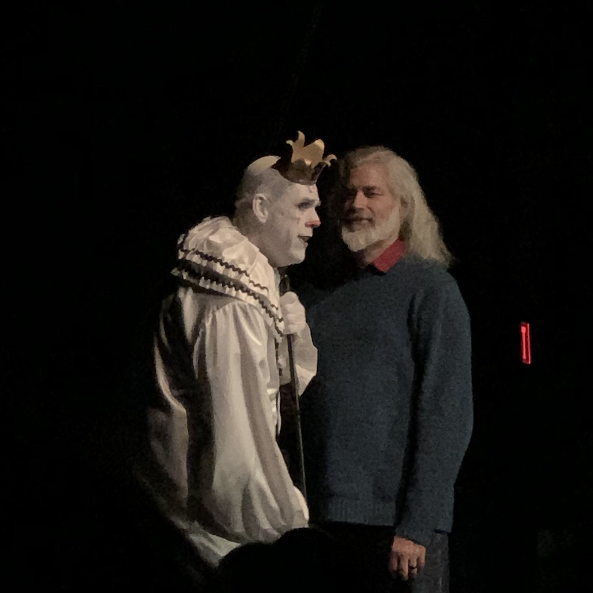 SnapChicksNikon's tweet photo. Happening now! @PuddlesPityP  doing “All By Myself” #allbymyself #puddlespityparty  #goforit #hecantsing #butitsstillfun https://t.co/i8BHcA8yuJ
