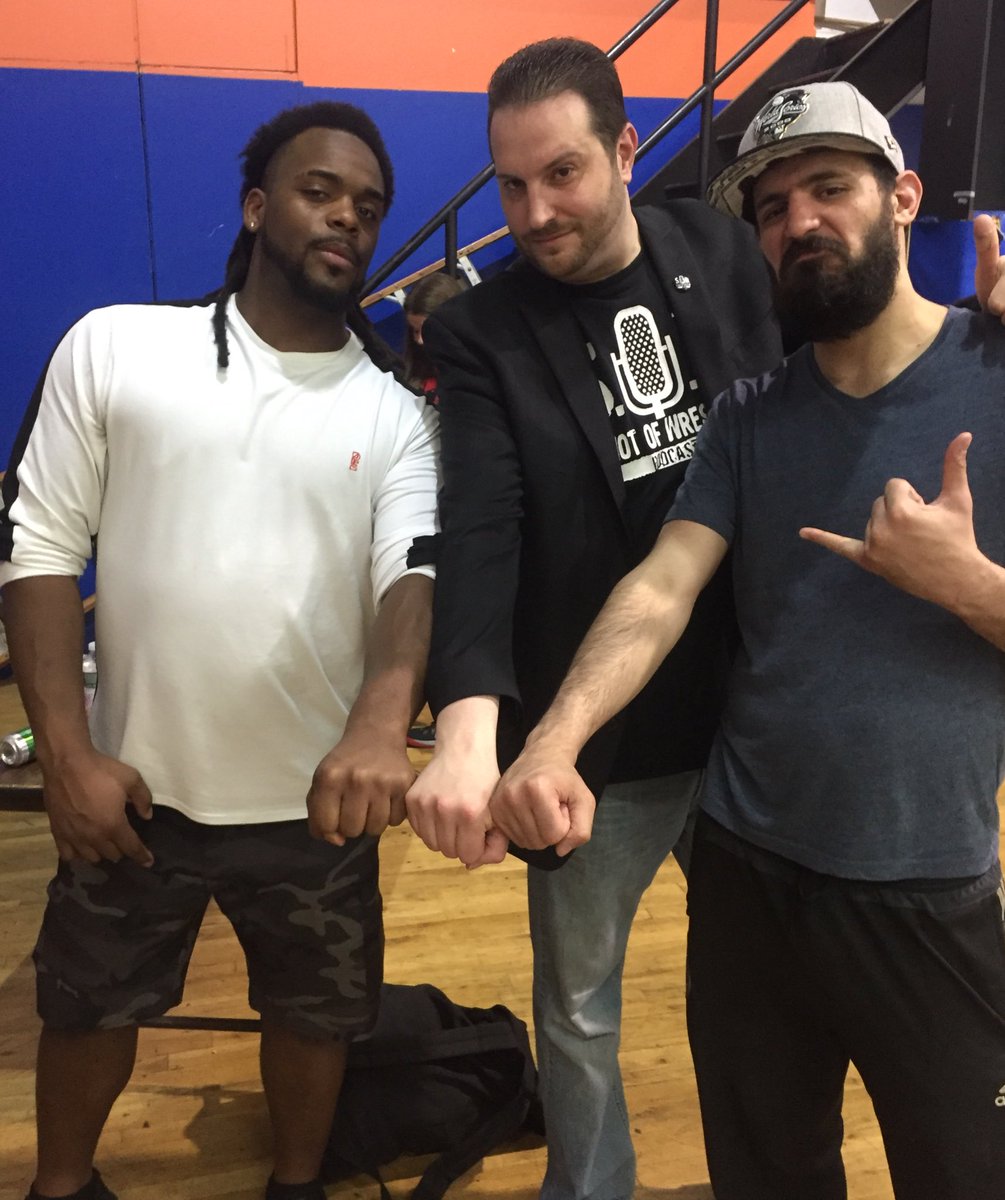 MichaelJPuddy's tweet image. The greatest Two Man Faction in the business...#BXStrong @aceandrewsinc @BigCUZZO_21 ...Believe That!

#aceandrews #bigcuzzo #icw #indywrestling #indiewrestling