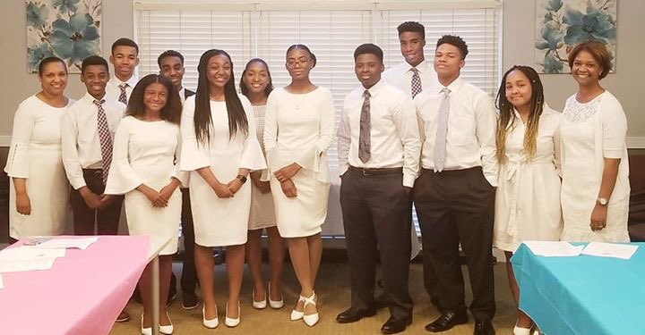 JackandJillAMV's tweet photo. Happy to install our PY19-20 Teen Officers Installation and Salute our Graduates #jjamv @JackandJillInc excellence!! https://t.co/f2cMV0KyCL