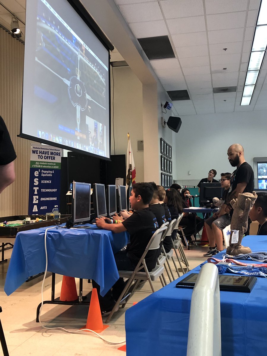JeffSchoolNews's tweet photo. Jefferson Fire Blasters are in the SEMI-FINALS!!!! Go Eagles!!! #PlayCodeCompete #RocketLeague #JeffersonSTEAM https://t.co/CTh6EBXXfx