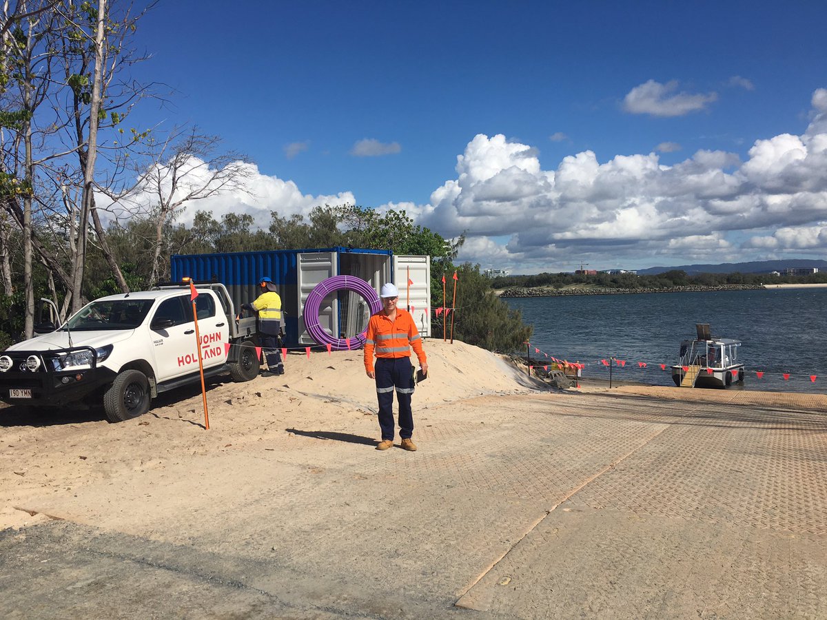 PEW_CI's tweet photo. Great visit to see a Sapper Officer delivering environmentally sustainable solutions to manage the Gold Coast’s waste water for the next 60 years, while gaining cutting edge engineering experience. https://t.co/FtDBy4NvOj