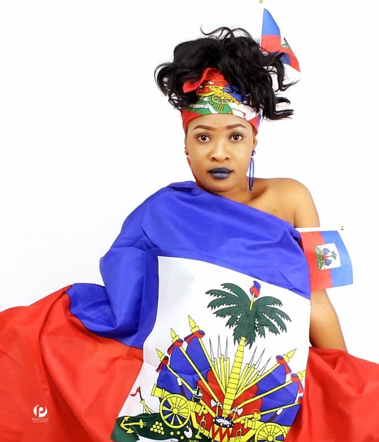 QueenSancha3's tweet photo. Bonne fèt 😍😍😘😘😘 https://t.co/6kYFO0PzCA