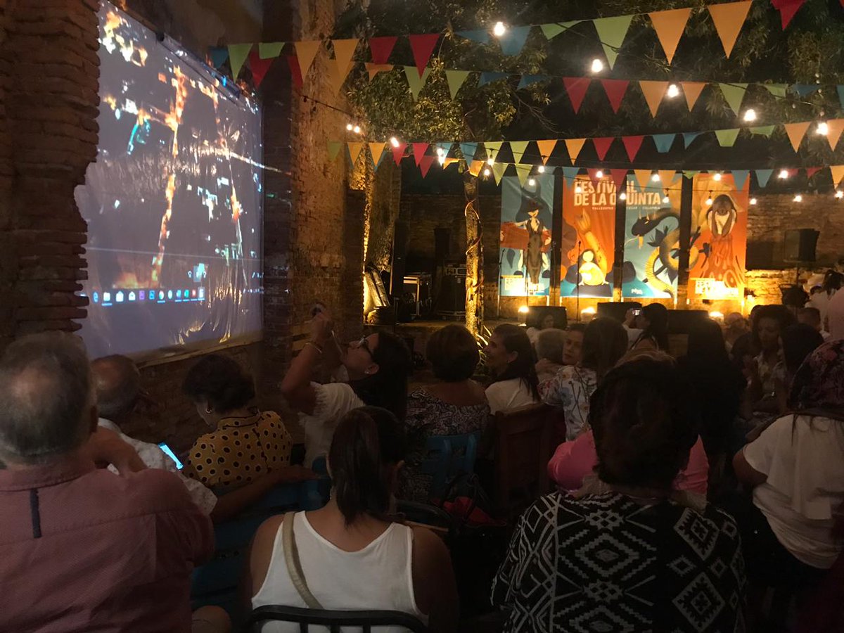FesdelaQuinta's tweet photo. Espectacular noche de lanzamiento del afiche y documental del @FesdelaQuinta Noche llena de #Musica y #talento local. Esto es un abrebocas de lo q será el #FestivalDeLaQuinta en Agosto. No te lo puedes perder #Inscribete tu #emprendimiento en la página web.
GRACIAS x ACOMPAÑARNOS https://t.co/JxuW435eqO