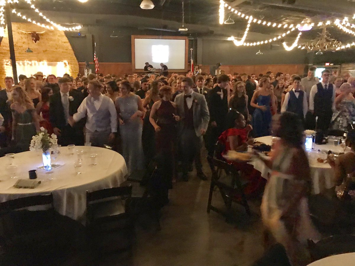 No room for free styling, but hanging with all your friends is worth it!! EVERYONE ON THE FLOOR!!  #EFOD #ElkFamily #SeniorsRock <a href="/ElkPrincipal/">Mr. Leek</a> <a href="/SiffordAngelia/">Angelia Sifford</a> <a href="/BhsDark/">BHS Dark</a> <a href="/bhsElkSeniors/">BHS Seniors</a> <a href="/BHSElks/">Burleson High School</a> <a href="/BHS_CO18/">BHS StuCo</a> <a href="/CollegeReadyBHS/">Burleson HS CCMR</a>
