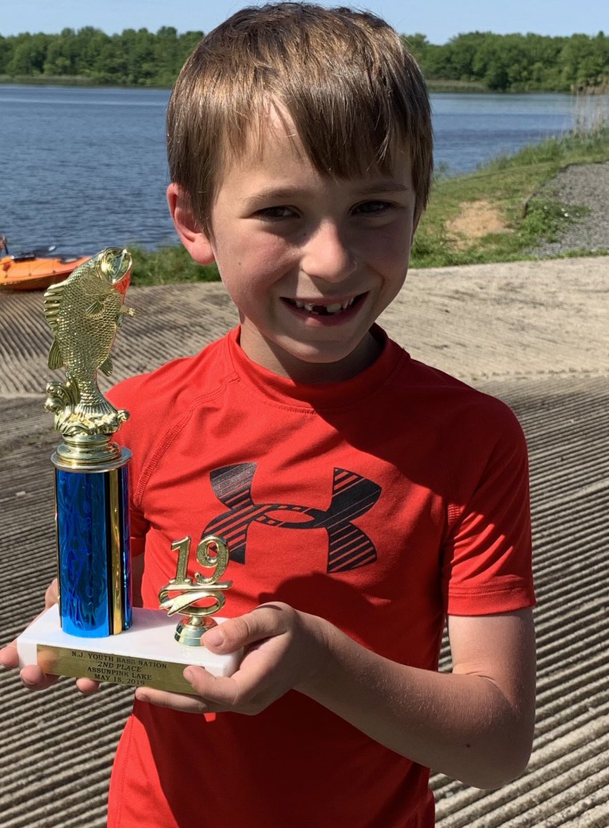 mike_Iaconelli's tweet image. So super proud of this kid! At 8 years old, Vegas fished his first tournament today and ended up in second place! He worked hard, made good decisions, and most of all he had FUN! Also a BIG shout out to his boat captain who also happens to be his mom! @Beckanelli #getkidsfishing