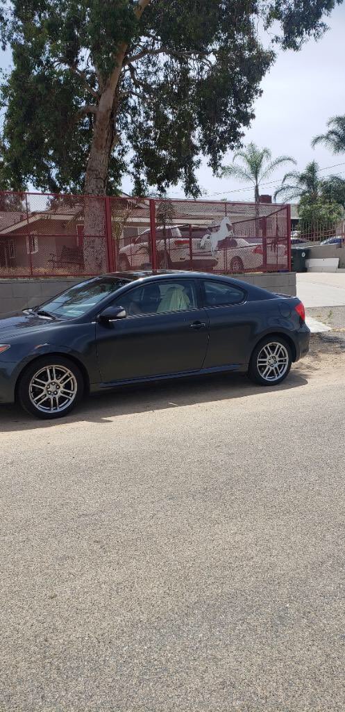 Veronic25713144's tweet photo. My baby’s nee ride https://t.co/9mxMBv5skT