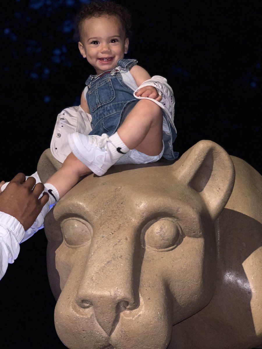 saquon's tweet photo. Future Nittany Lion!!!! 🦁🔵⚪️ #WeAre https://t.co/mHkY5i0KN3