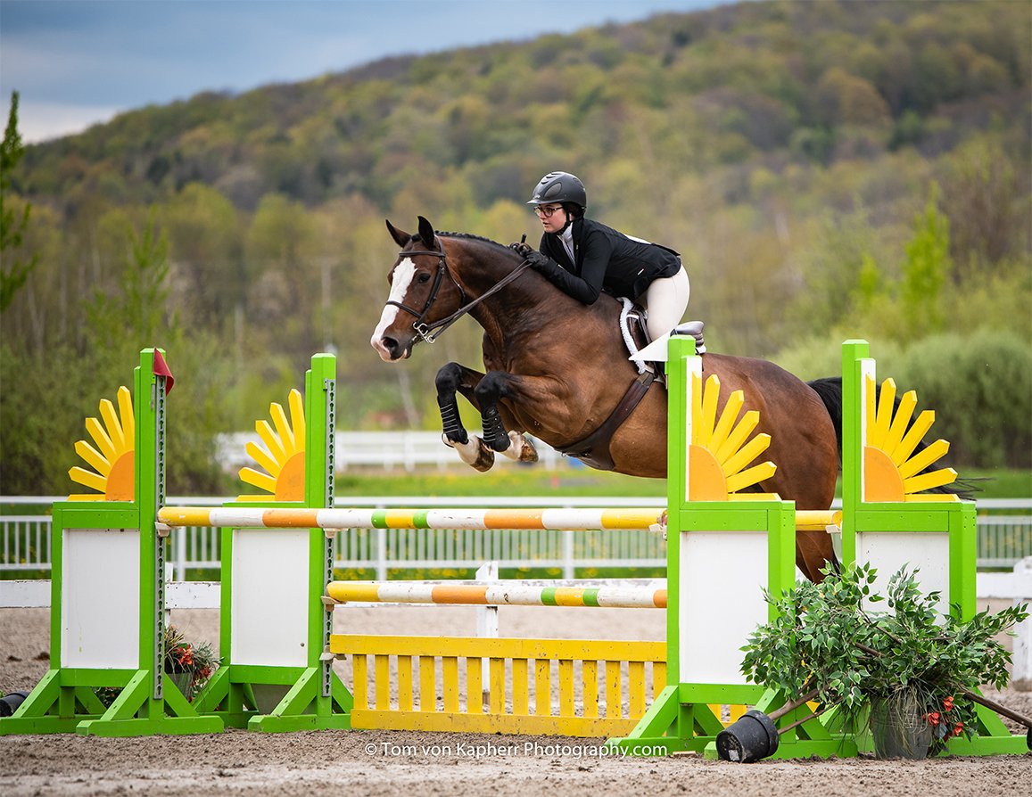 National Bromont : Kennedy Ballard remporte la Médaille EEC / Kennedy Ballard wins the CET Medal - mailchi.mp/internationalb…