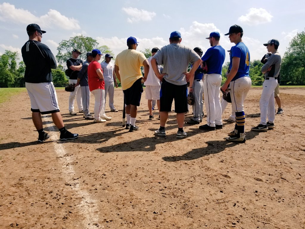 PittsburghRBI's tweet photo. Great Saturday afternoon with @PittsburghRBI Junior & Senior team prospects! A BIG thanks to the South Side crew for hosting! #CameToPlay #EvaluationDay https://t.co/7xDWkIUw0l