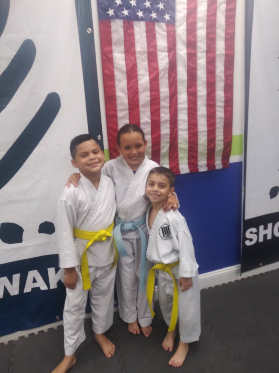 showakaiusa's tweet photo. #showakaikaratedousa #karatekids #karategirls #teamkarate #shotokankarate #usakarate #success #karatetournament https://t.co/a2VklYjX8U