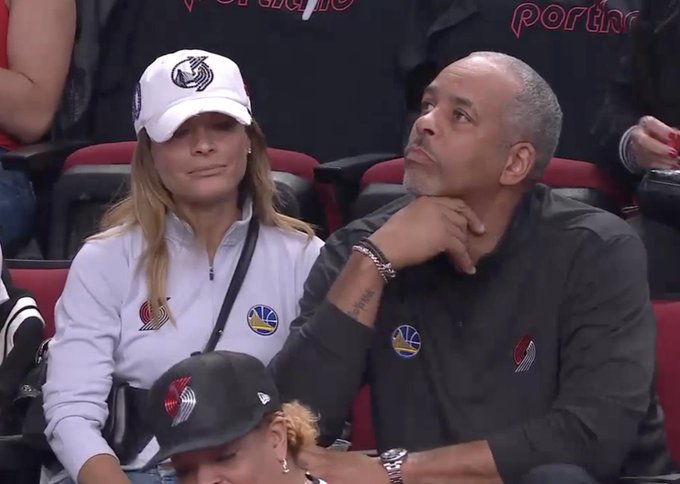 NBA fans react to Steph Curry's mom filing for divorce from Dell Curry