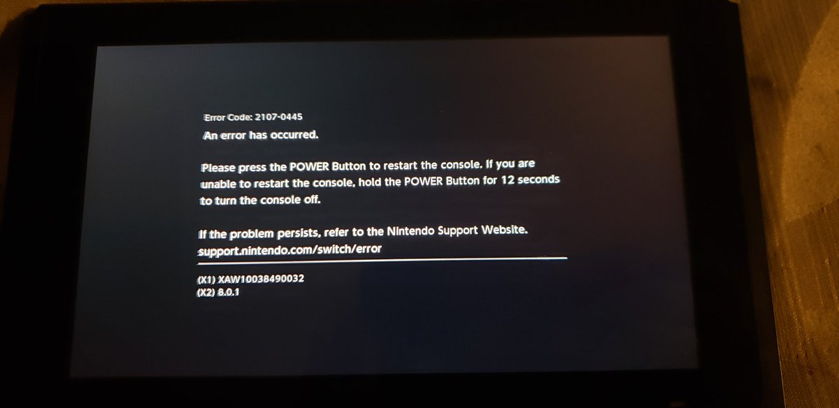 Suzikirby89's tweet photo. This cannot be happening right now, especially during Splatfest. Bullshit. 😢 #NintendoSwitch #BrokenConsole #NintendoSwitchError https://t.co/0WmjQwS1q7