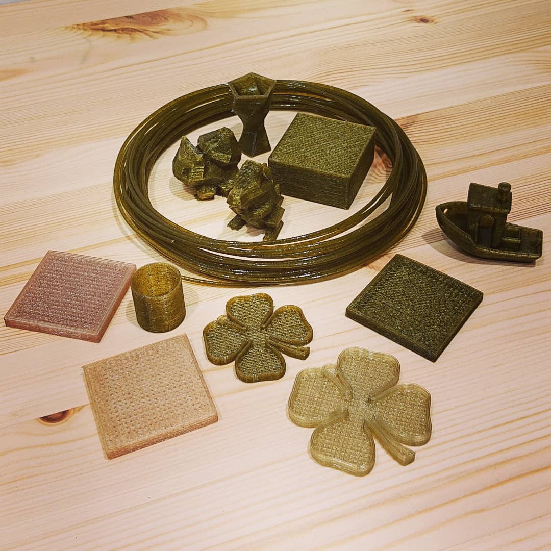 kchateitea's tweet photo. とある企業から提供していただいた、開発中の3Dプリンタ用フィラメント
なんと京都・宇治の抹茶が練り込まれています
プリント中やプリント後に熱を加えるとお茶の香ばしい匂いが漂い、リラックス出来るかも
#湘南TSITE #3号館 #SQUARELab #ラボ #3Dプリンタ #フィラメント #抹茶 #お茶 #KTeasLab https://t.co/3VdX3RXOEf