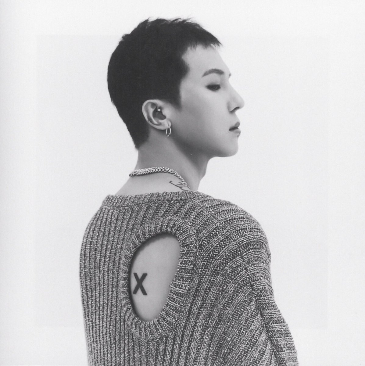 softboimino's tweet photo. mino + tattoos ⚡️ https://t.co/69EklR3dsM