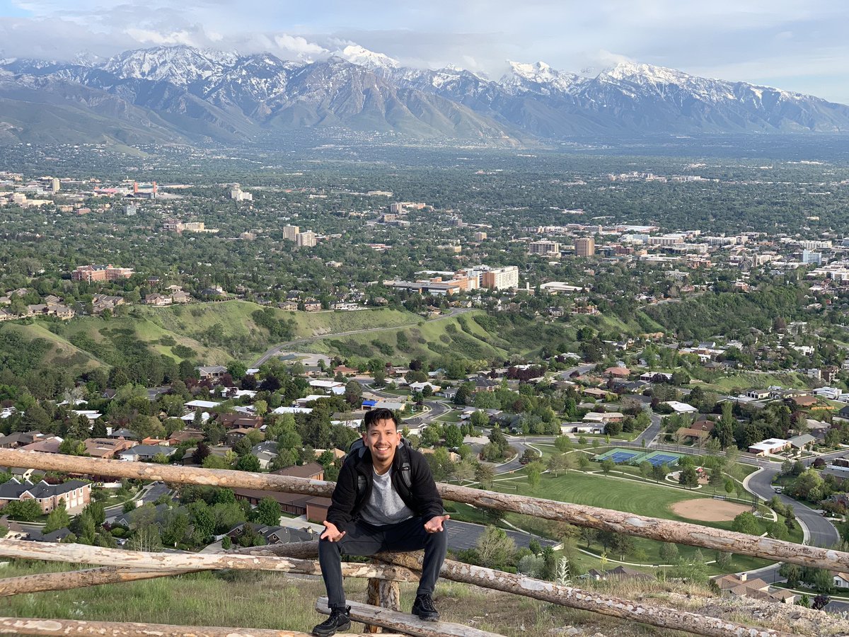 ___itslos's tweet image. Worked my ass off for views like this and can no one take that away from me🏔