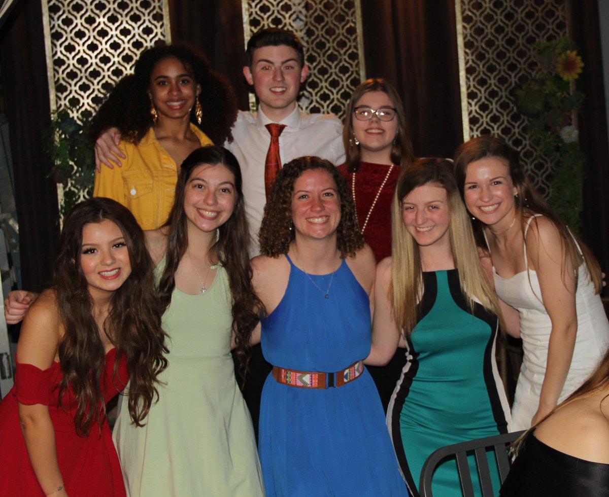 Leadership_KHS's tweet photo. @KennedaleStuCo @khskeyclubto End of the year banquet. We had a lot of fun! @urkhsprincipal @MichaelDCagle @kennedaleisd https://t.co/OROlUnZ3S3