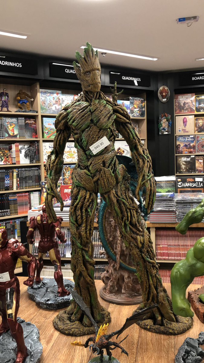 aiquegentechata's tweet image. Eu, procurando o meu presente de Dia das Mães. #geekmom #mãenerd