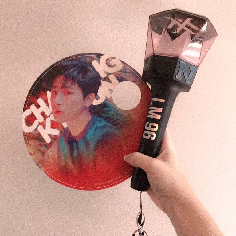 beminestorebr's tweet photo. { #MXInBrazil } Cade as(os) monbebes? Sabia que já ta rolando CEG de kitshow do Monsta X também? O primeiro lote já foi enviado e olha que hino esse kit de uma cliente!
💰 Pra garantir o de vocês é só preencher o formulário https://t.co/iIw7mKxIjF
💛 Parceria com @WonhoBrasil https://t.co/e9o9acbp5b