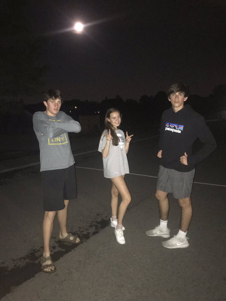 logan_4_pres's tweet photo. The team just hanging. Anxious to see the results of the election on monday! #voteforlogan πΊπΈ https://t.co/jDQSbO3Xiq
