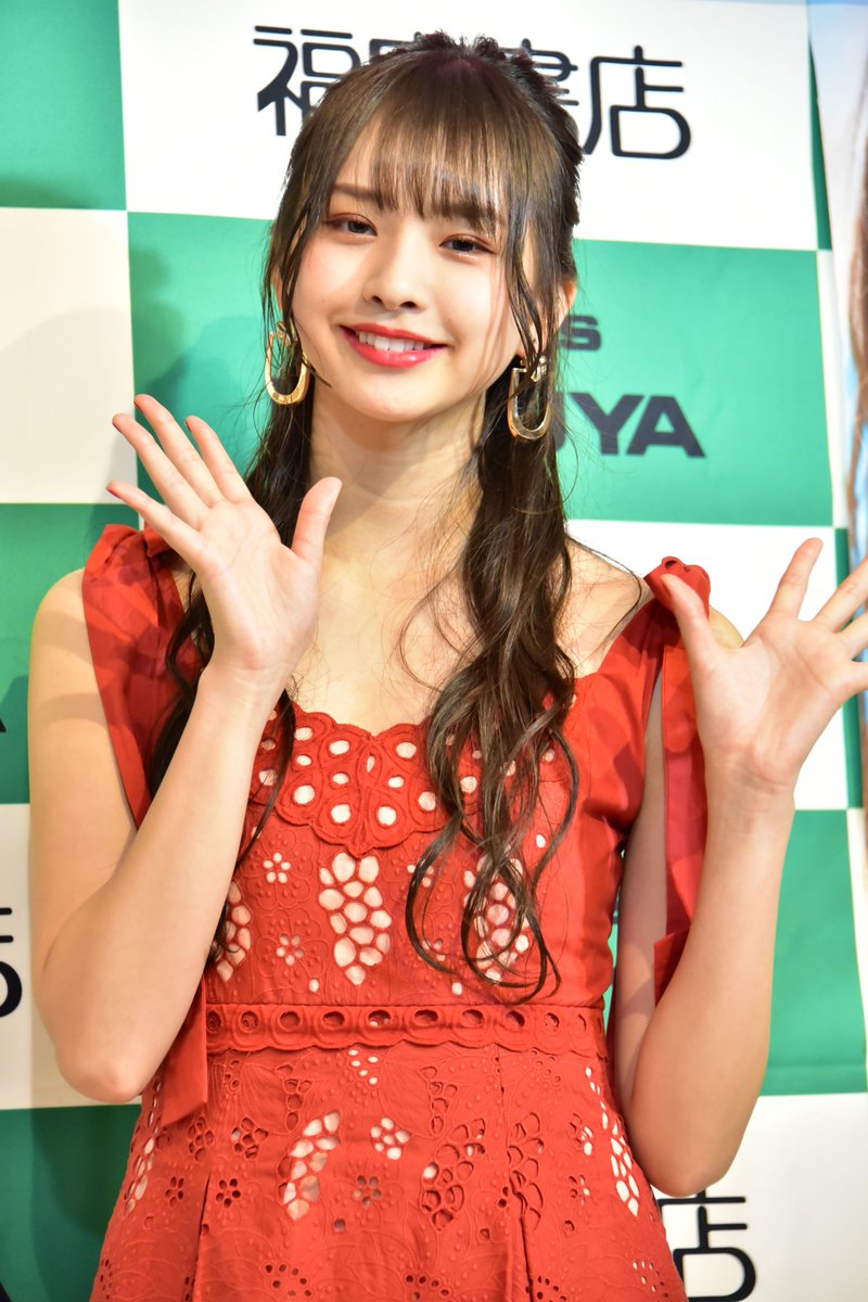 O Xrhsths ドワンゴジェイピーnews Sto Twitter アイドル界最強9頭身美女 わーすた 三品瑠香 Tws Ruka がファースト写真集リリース 初めての水着撮影に挑んだ瑠香ちゃん 日夜 くびれ 作りに励んだそうです 写真 30枚 Tws Staff