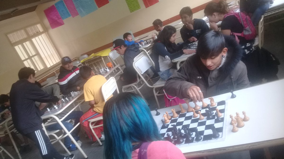 ESCUELAS ABIERTAS COLEGIO MIGUEL RAGONE Taller de ajedrez <a href="/patriciapinasco/">Patricia Pinasco</a> <a href="/aniberruezo/">analia berruezo</a> <a href="/fguillesaavedra/">GUILLERMO SAAVEDRA</a> <a href="/OscarGhillione/">Oscar Ghillione</a> <a href="/larubita70/">Rubita Bijou</a> <a href="/lubassi/">Luciana Bassi</a> <a href="/matiaszaki16/">Ezequiel Nuñez</a> <a href="/artydance23/">Gilda Rodríguez</a> <a href="/Judit8707/">Judit Fernández</a>