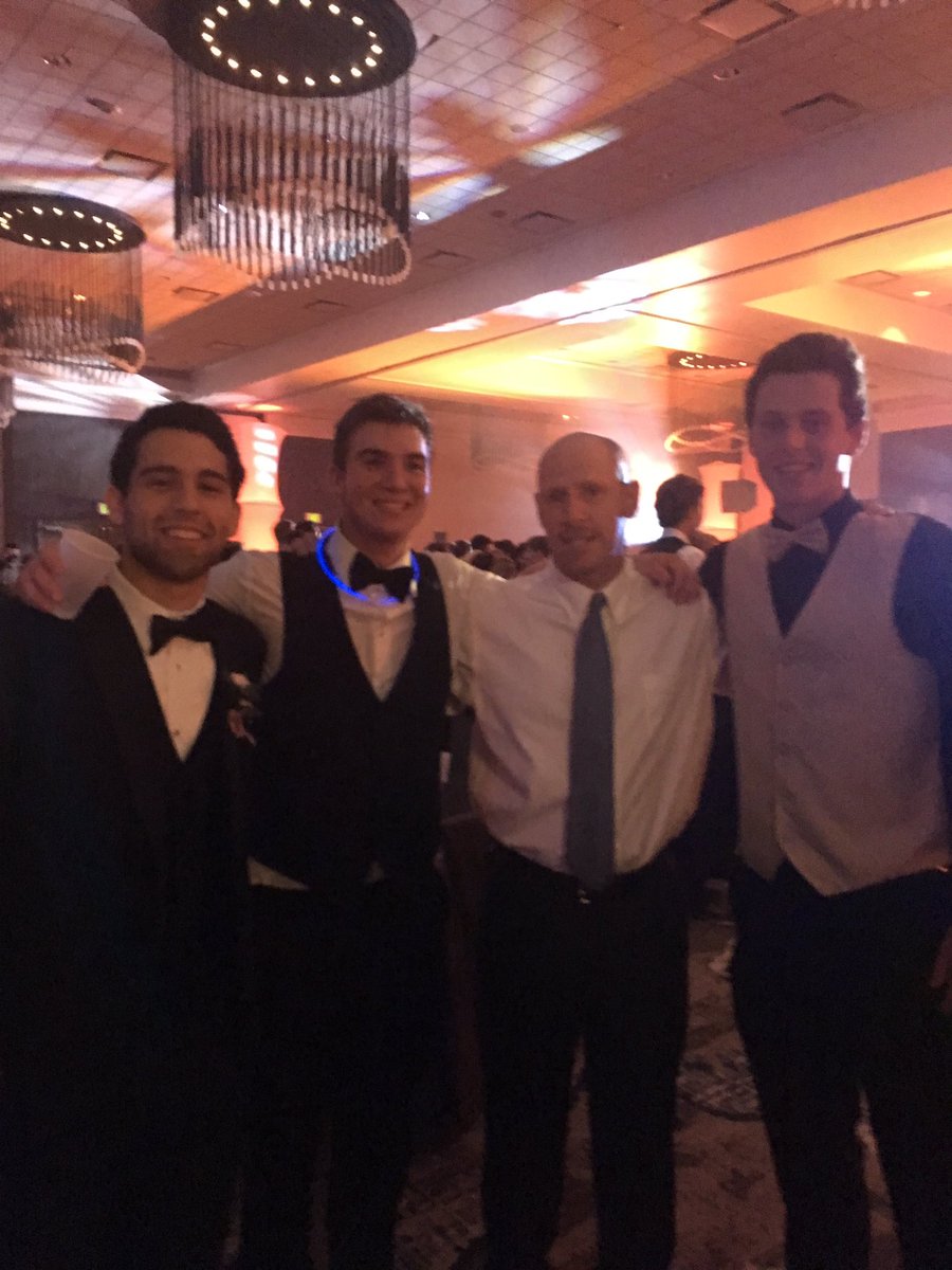 CoachValder's tweet photo. Got to see some of the boys tonight. They all looked sharp! Have fun! https://t.co/yWK0QcT6Y1