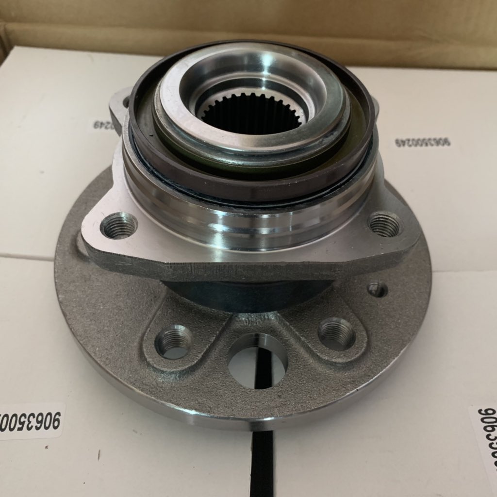 DimiAuto's tweet image. Reliable quality, Durable trust ! for truck and van parts , welcome to contact us to save your purchasing cost ! 😊😊dimiauto.com