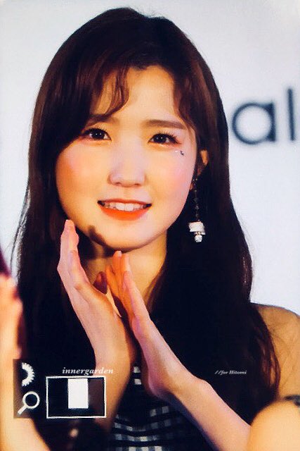 innergarden_'s tweet photo. 190519 KCON M&amp;G

#本田仁美  #혼다히토미 
#IZONE #アイズワン #아이즈원 https://t.co/UNvXRW9hWl
