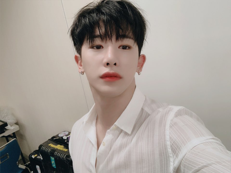 OfficialMONSTAX's tweet photo. [#원호] 몬베베 이따 킨텍스에서 만나요! 비 맞지 말구요 #말랑말랑 https://t.co/OKH0fgZxRT