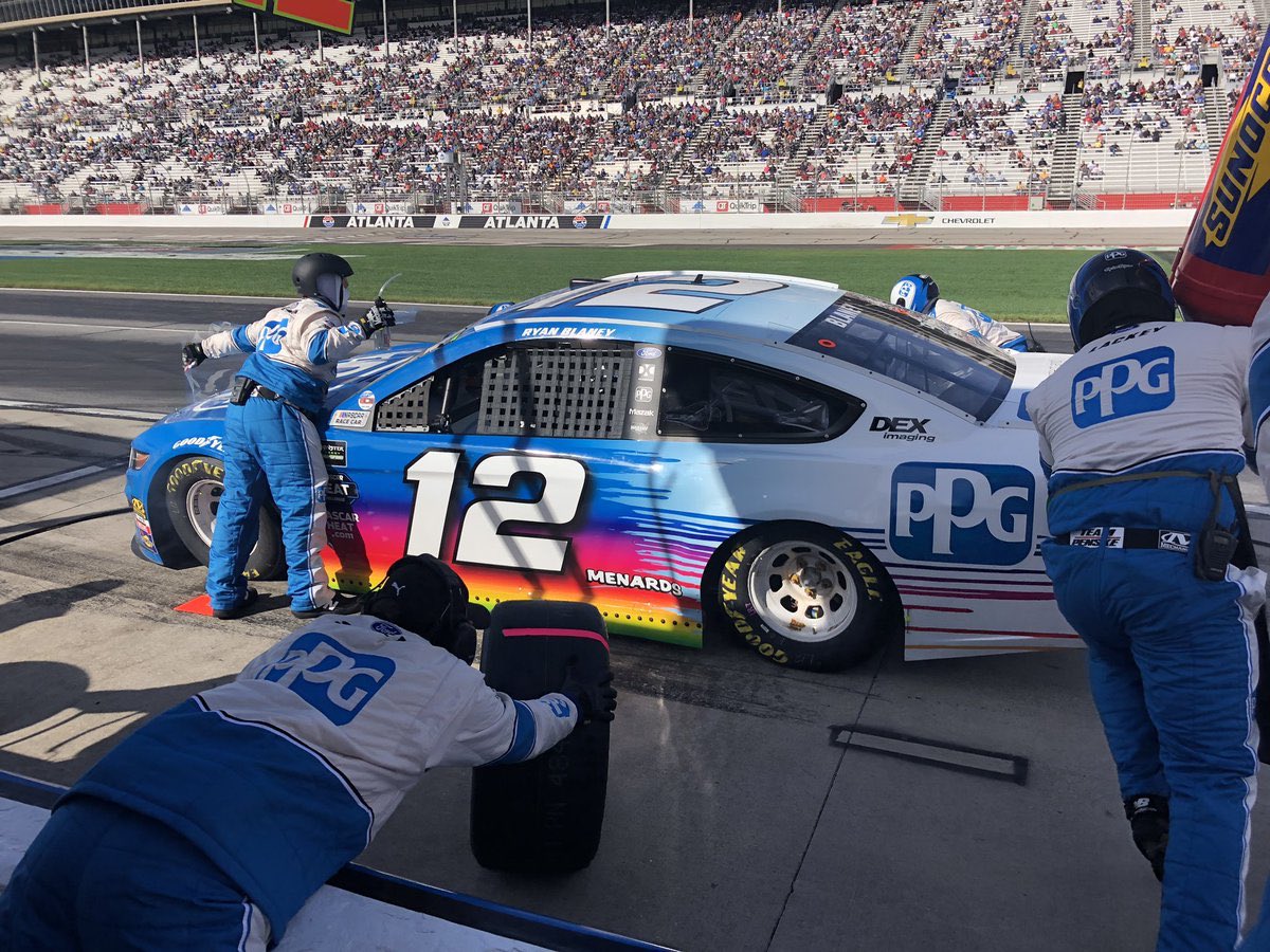 jpa22iRacer's tweet photo. @NAOnlineRacing Official Roster:
#10 @SensatCody
#12 @FSm1tty
#22 @jpa4AU22
Hope you like our back bumpers, you’ll be seeing it a lot as we #WaveThe🏁! https://t.co/Ykj6KSzNJy