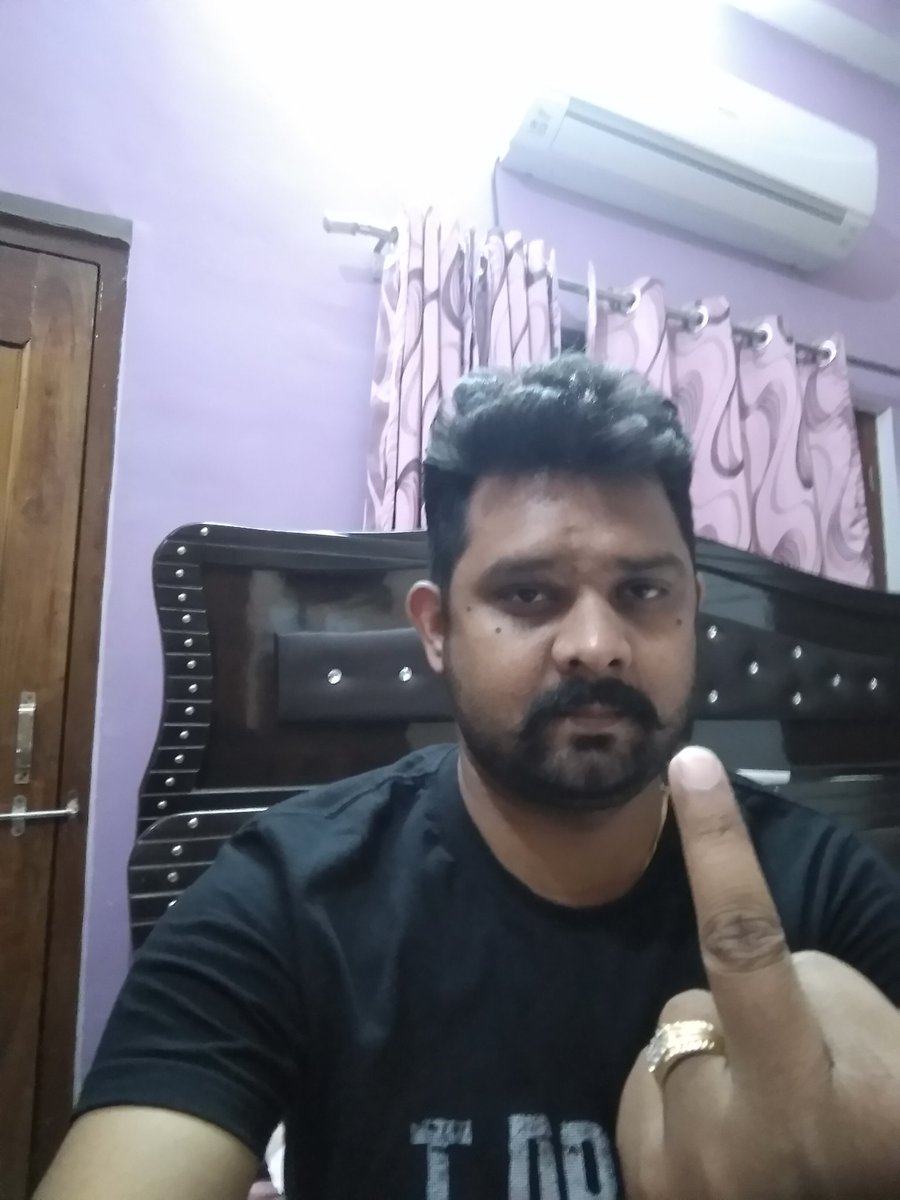 For <a href="/narendramodi/">Narendra Modi</a>  For <a href="/RahulGandhi/">Rahul Gandhi</a>