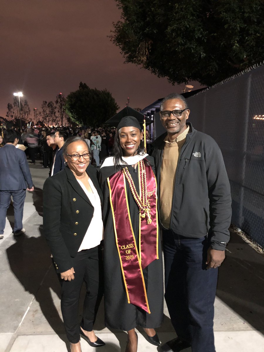 lblexelu's tweet photo. Couldnβt ask for a better support system. Almost 15 years since my undergraduate degree and I walked the stage today with my Masters! I did it!!! #CSUDHGRAD19 #mastersdegree https://t.co/cwduEMWa5G