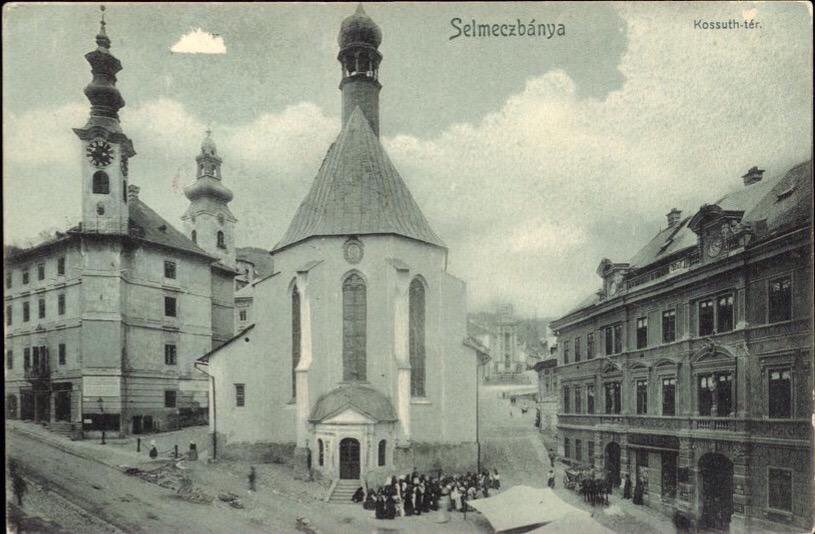 RegiKepek's tweet photo. Selmecbánya, #Felvidék (former Upper #Hungary) - once an important mining town in the Kingdom of Hungary | now Banská Štiavnica in central #Slovakia after annexation at #Trianon.

Hungarian population:
1910 (pre-Trianon): 6340 or 42%
1921 (post-Trianon) 660
2012: 35

#Hungarian https://t.co/JX7cx980hI