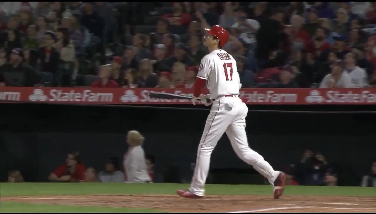 Akira 大谷翔平の確信歩きカッコよすぎる 大谷翔平 2号 2ラン ホームラン T Co Ps5hwr1shq T Co Xhfhybfns6 Twitter