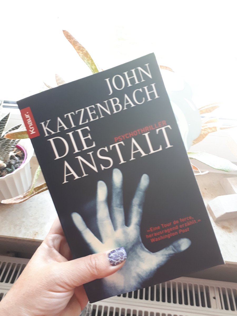 TanteGhost's tweet photo. Ich mach heute #Lesetag mit einem Fund aus dem Öffi

#lesen #Lesewahn #Leseratte #Bücherliebe https://t.co/Tj63RypheW