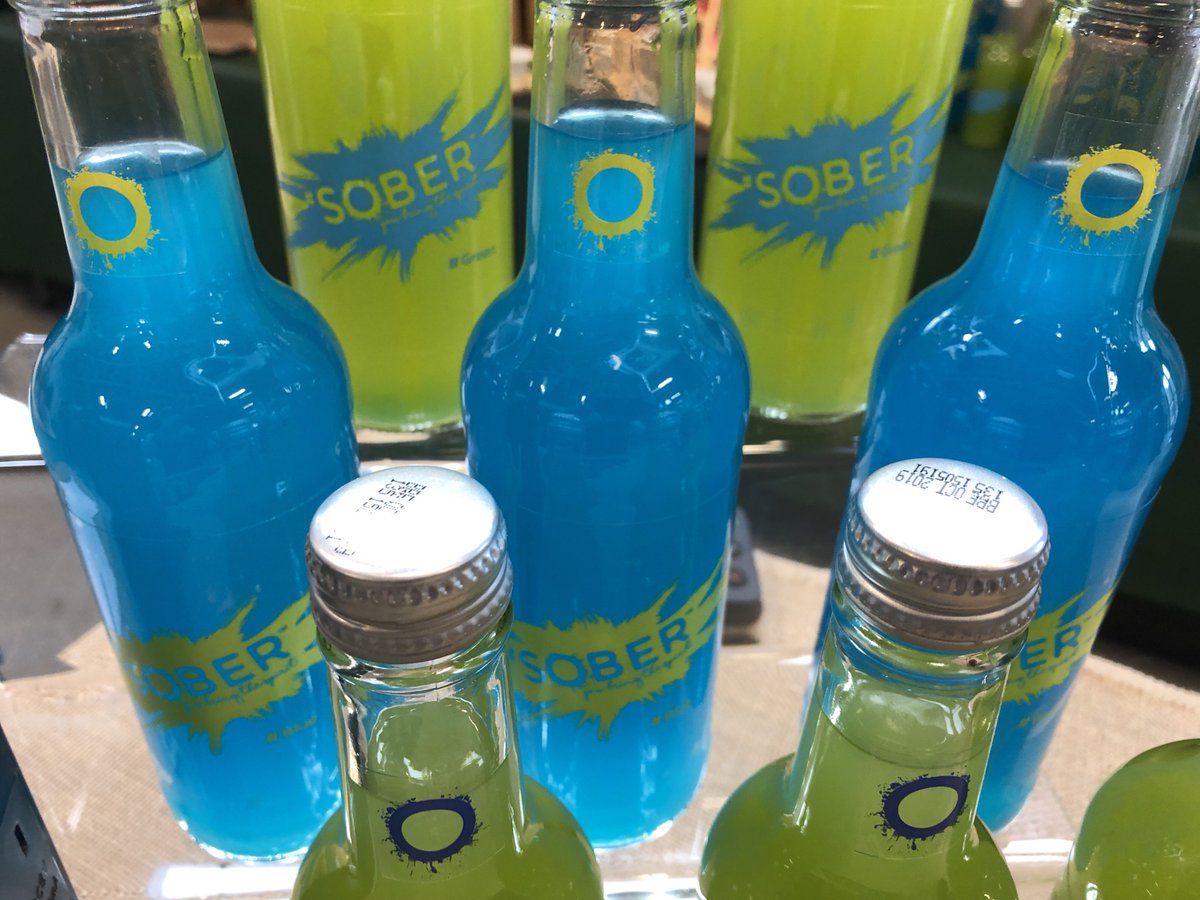 mejordrinks's tweet photo. Ready to go!!! 🍹 #RoyalWelshShow #smallholdingfestival @Cywain #cocktails #mocktails #springfestival #royalwelsh #welshproduce #builthwells #nonalcoholic #wales #sober #howmanymorehashtags https://t.co/II6EATrhpO