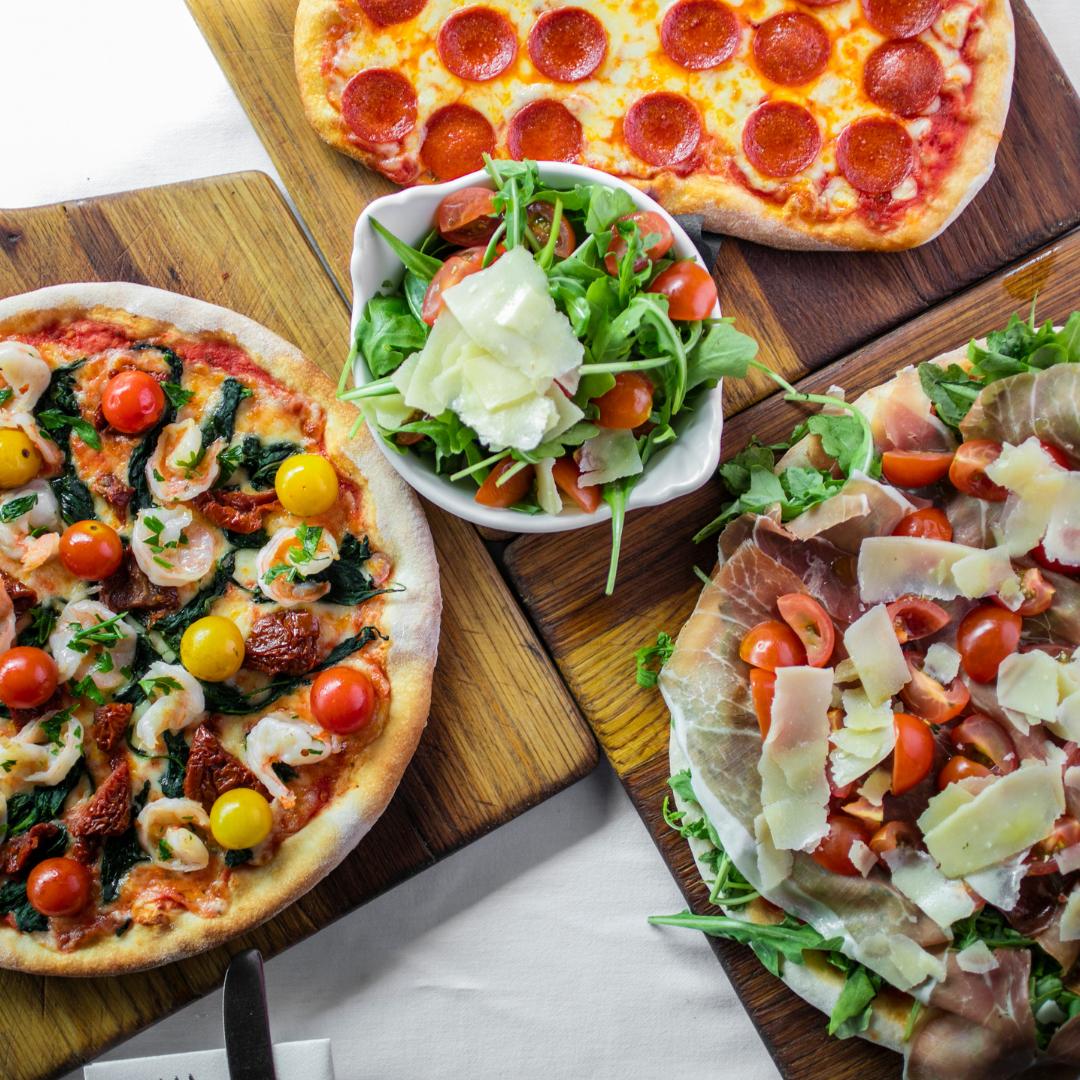 BelluccisD4's tweet photo. Heaven on a plate (or 3 plates) 🤤🍕

Book a table>> https://t.co/pvHKpYLhdo https://t.co/4dqeyju2oR
