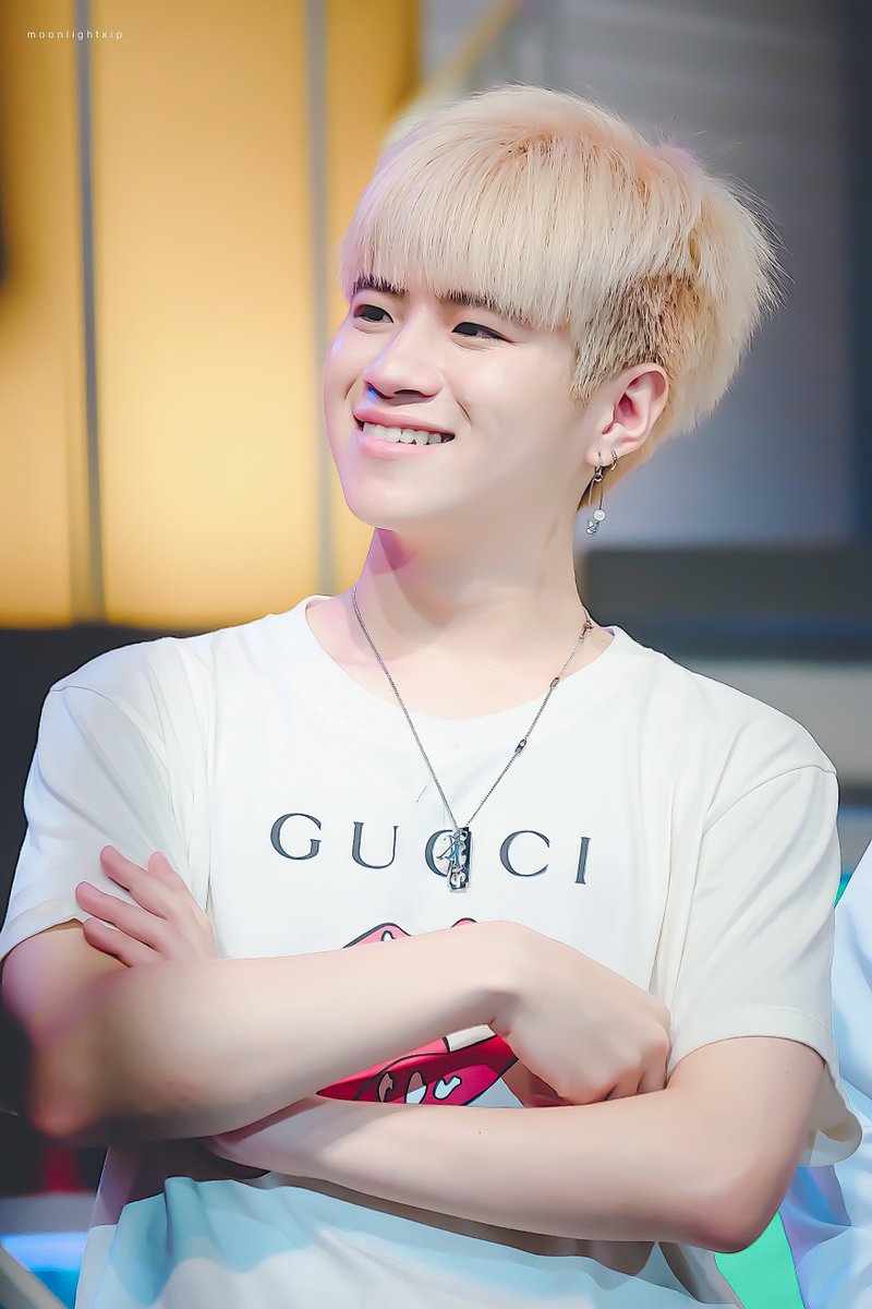 moonlightxip's tweet photo. 💖 / 6

@bplannnnn
 
#คนของแปลน 
#วันเฮบ้านฮา https://t.co/vb8f41PlL2