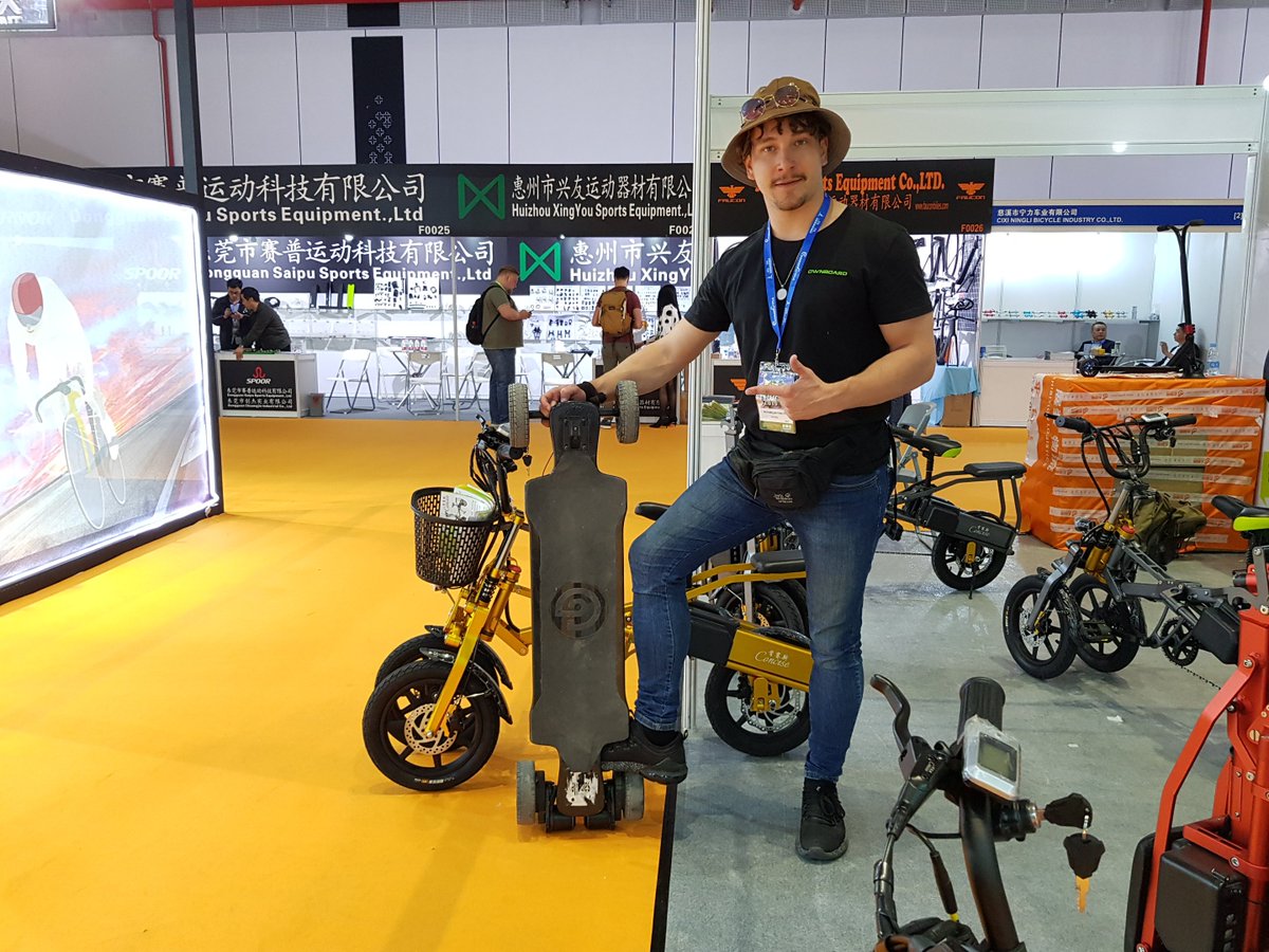 ownboard's tweet photo. We've been to the International Bicycle Fair in #Shanghai. A lot of people there still haven't seen an #electricskateboard before. 😁 Would you like to visit us at the next exhibition? 👋

#exhibition #bicyclefair #shanghai #electric #skateboard #innovations #eboardevolution https://t.co/cQC0sCnKz8