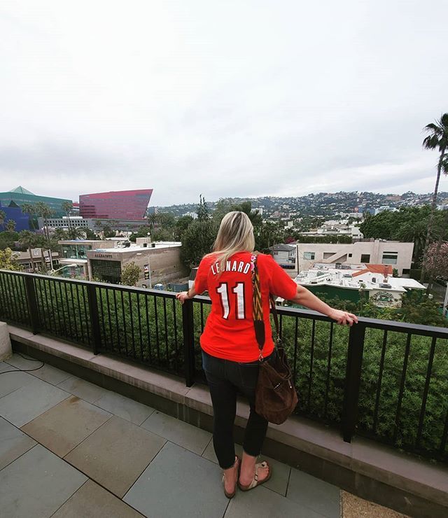 BlazerFansLA's tweet photo. Awesome work by @meyersleonard11 tonight.
#blazers #ripcity #losangeles #portland #ygtmyft #ripcityontheyass #bingobangobongo #blazersfans #diehards #pdx #lillard #portlandtrailblazers #portlandia #socal #randomjersey https://t.co/waH38nFsaO https://t.co/lpeX2hL2XQ