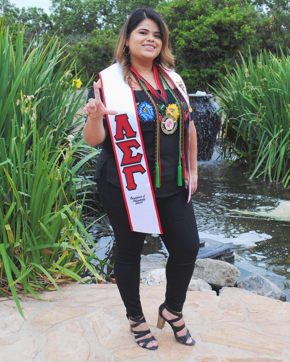 CSUNLSG's tweet photo. Meet our graduate Stephanie Alfaro (OΡ #5). She graduated with a major in Political Science and a minor in Spanish Language and Culture.🎓✨ Congratulations sister! You did it!!!
#LSGGrad #CSUNGradFall18 https://t.co/w0GsarNSbR