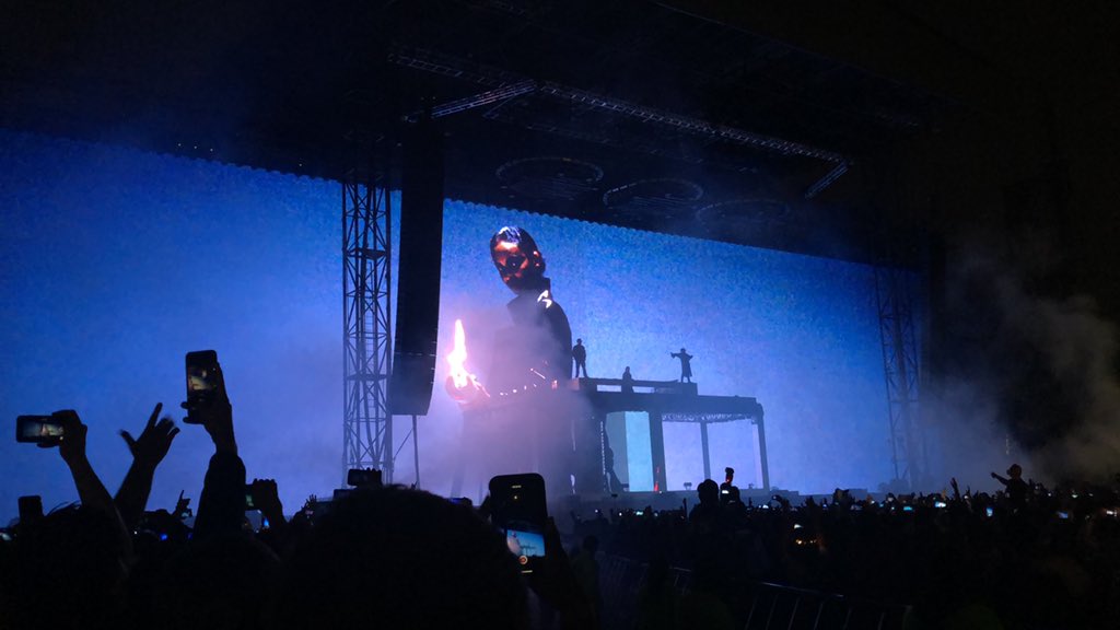 JCDB87's tweet photo. #SwedishHouseMafia #SHMmx @swedishousemfia https://t.co/FvM7O6WjgJ