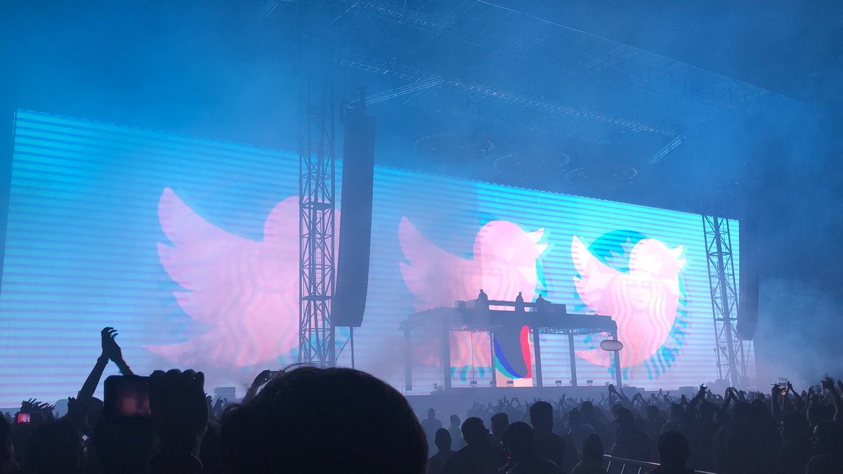 JCDB87's tweet photo. #SwedishHouseMafia #SHMmx @swedishousemfia https://t.co/G72ziiKk14