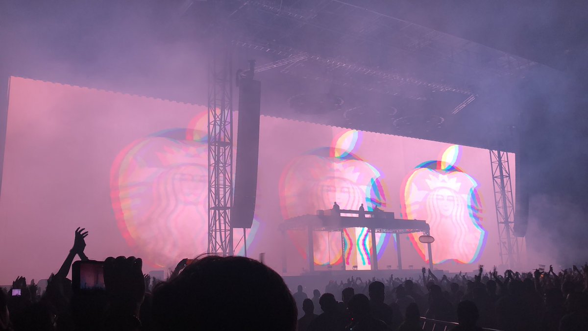 JCDB87's tweet photo. #SwedishHouseMafia #SHMmx @swedishousemfia https://t.co/G72ziiKk14