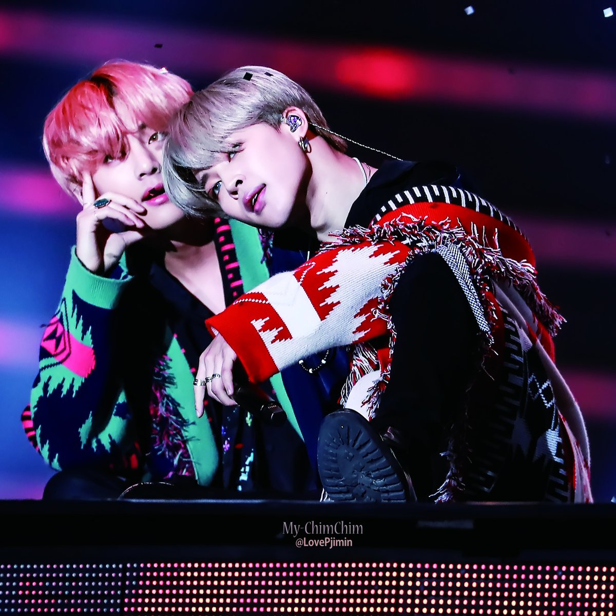 flying090123's tweet image. 【MALAYSIA🇲🇾】JIMIN &amp;amp; VMIN CHEERING KIT by @LovePjimin 

💙Deadline: 29 May 2019 - 8pm

💙Price, Details &amp;amp; Order Form: forms.gle/AYemiW4aUnEhXM…