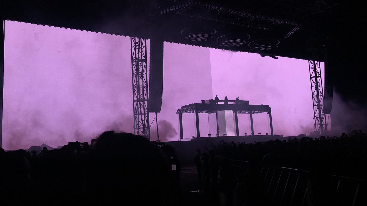 JCDB87's tweet photo. #SwedishHouseMafia #SHMmx @swedishousemfia https://t.co/ydEIifbMwx