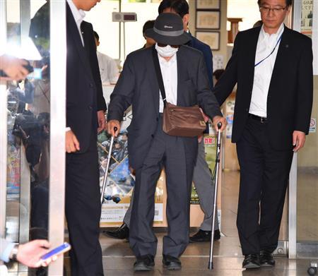 退院時の飯塚幸三氏は影武者だった Togetter 退院時の飯塚幸三氏は影武者だった Togetter